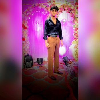 instasquare.photoeditor.effect.cutout_2025720214752776